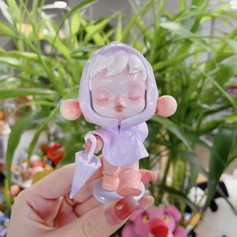 Now step into the soothing glow of Skullpanda’s Original The Warmth Series SP. The Warm Action Figure Art Decoration is a conversation starter that fills the room with gentle illumination - Image 2